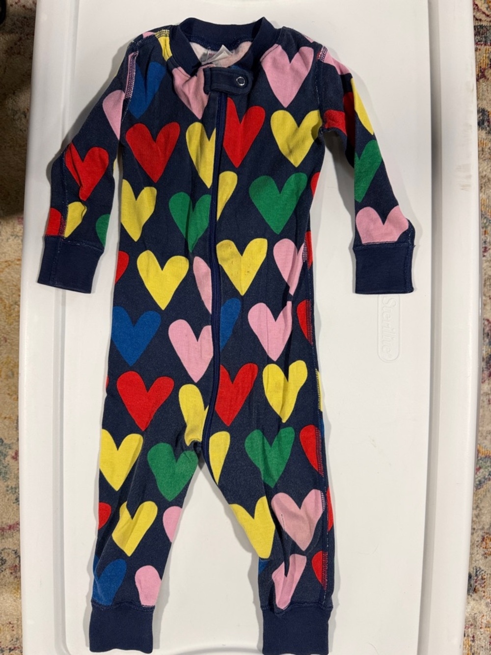 Hanna Andersson Kids Navy One-Piece Pajamas with Multicolor Heart Print
